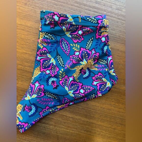 Boden Teal and Pink Patterned Swim shorts - Picture 7 of 7